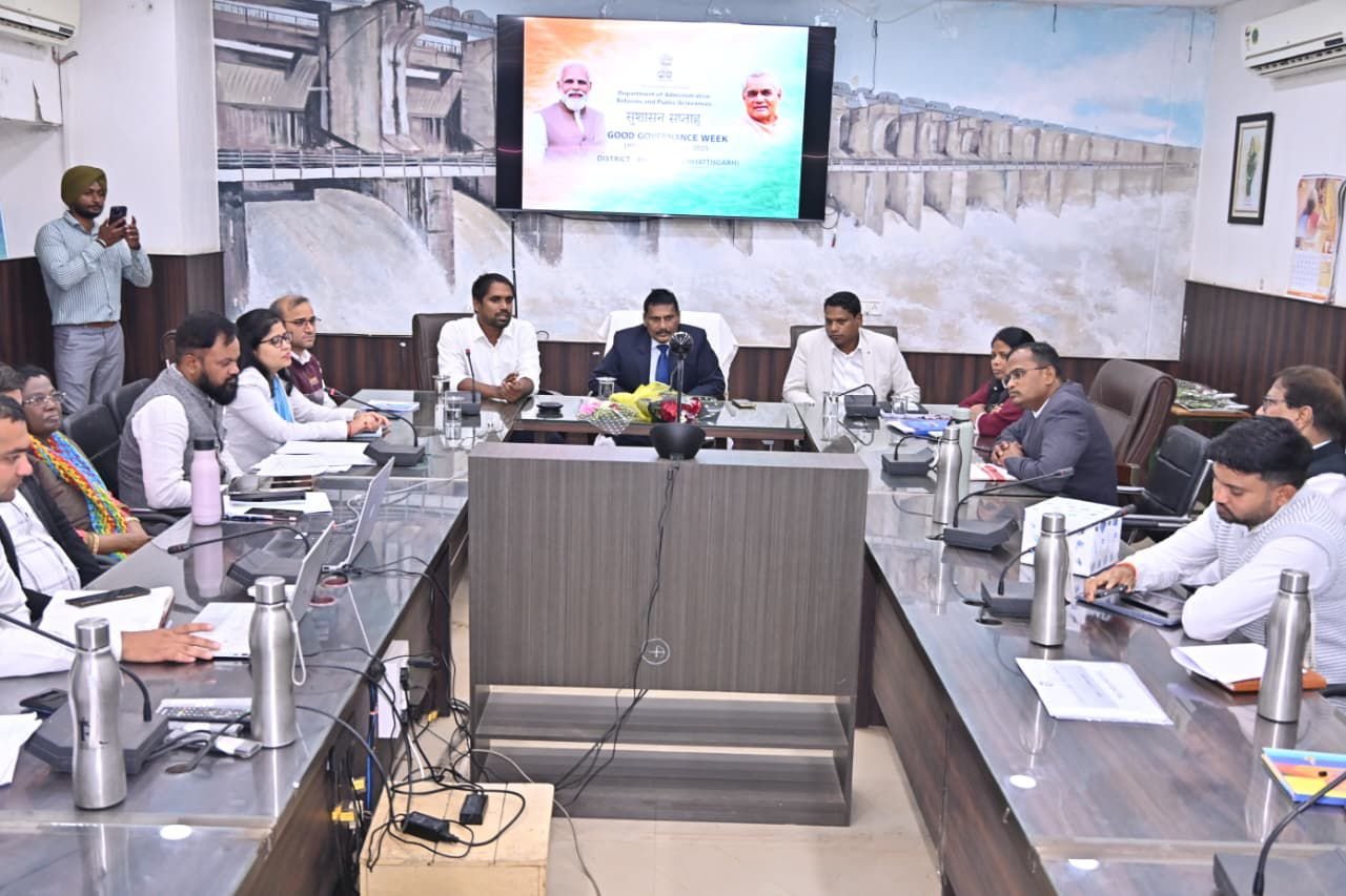 सुशासन का मूल मंत्र-समय पर सही व्यक्ति तक पहुँचे योजनाओं का लाभ :   धनंजय देवांगन*