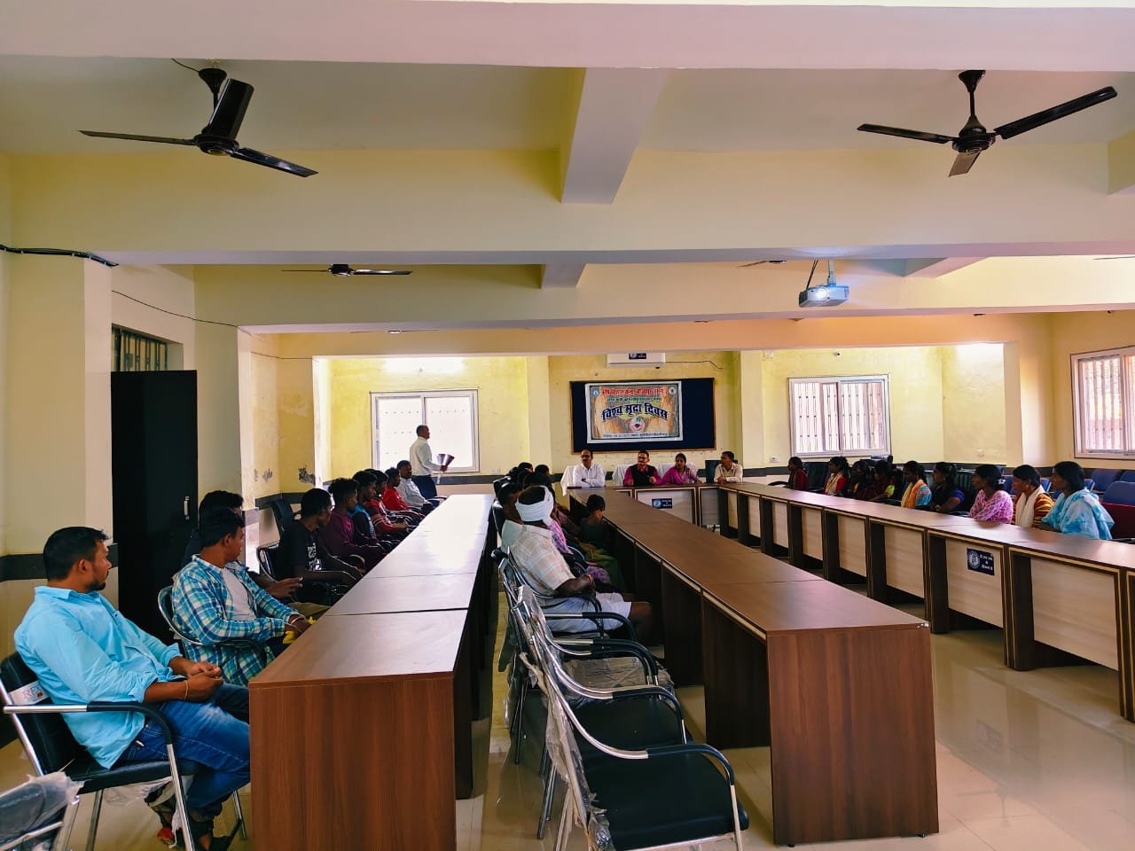 कृषि विज्ञान केन्द्र बीजापुर में विश्व मृदा दिवस का उत्साहपूर्वक आयोजन