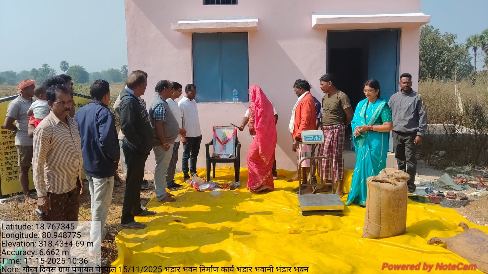 पदेड़ा लेम्प्स के किसानों को मिली खाद्यान भंडारण की सुविधा