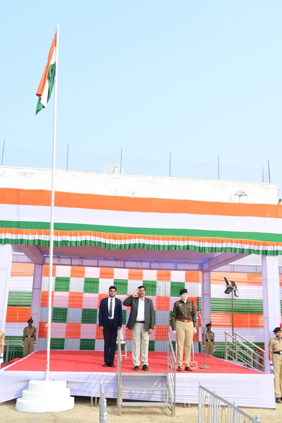 गणतंत्र दिवस के लिए किया गया अंतिम रिहर्सल