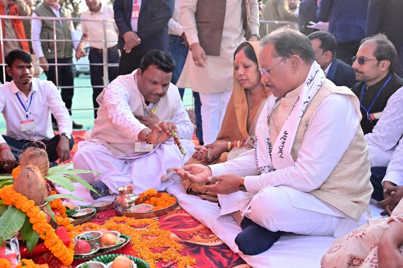 मुख्यमंत्री ने कोतबा में सामुदायिक स्वास्थ्य केंद्र के निर्माण कार्य का किया भूमिपूजन