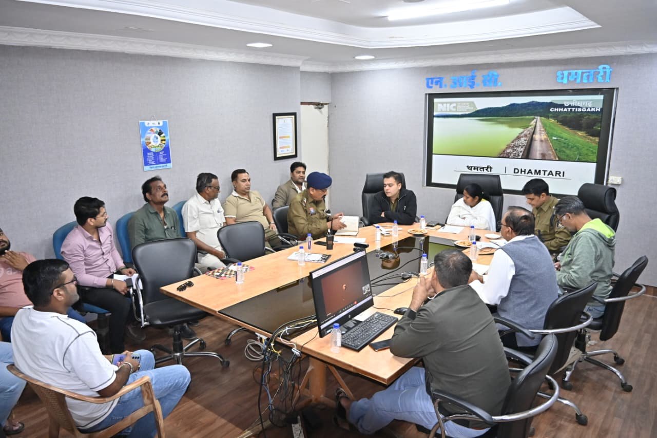 सड़क सुरक्षा को लेकर वाहन मालिकों की बैठक सम्पन्न