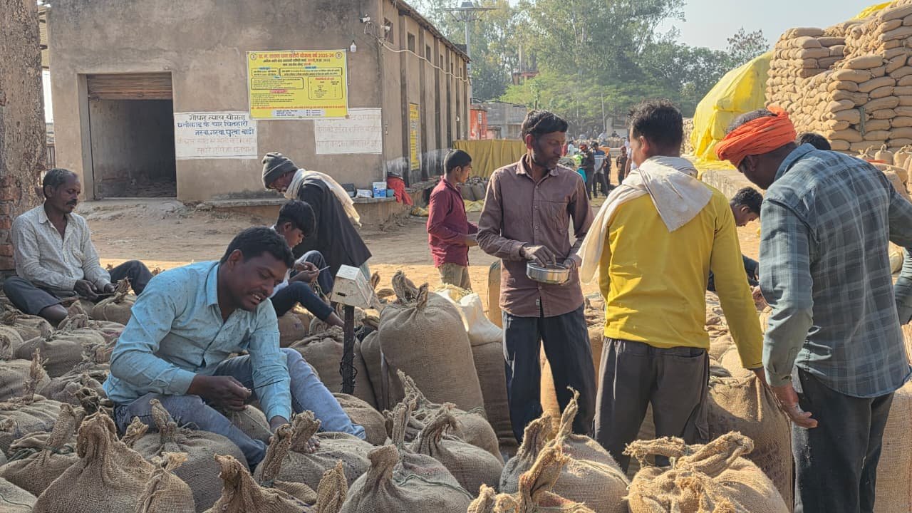 धान उपार्जन कार्य प्रगति पर, अब तक 25.40 लाख क्विंटल से अधिक धान की खरीदी जिले के 42 हजार 283 किसानों ने विक्रय किया धान