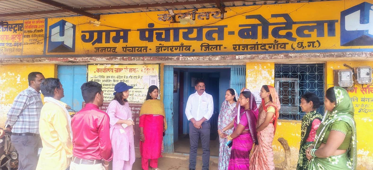 सीईओ जिला पंचायत ने ग्राम तेंदूनाला, आसरा एवं बोदेला में प्रधानमंत्री आवास योजना- ग्रामीण अंतर्गत निर्माणाधीन आवासों का किया निरीक्षण