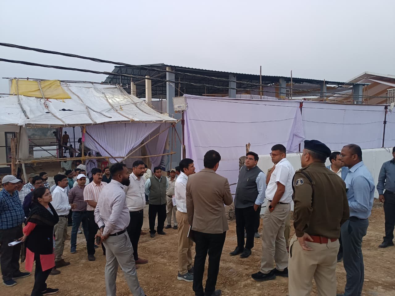 कलेक्टर और एसपी ने किया पाली महोत्सव आयोजन स्थल का निरीक्षण अधिकारियों को दिए आवश्यक निर्देश