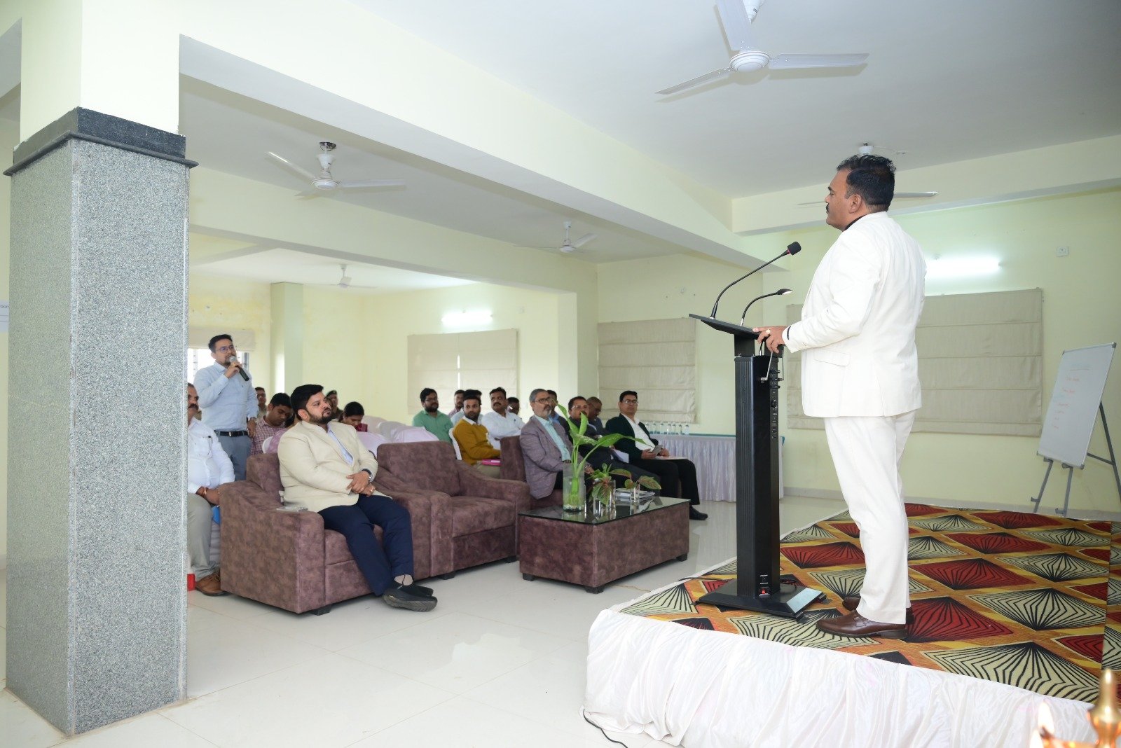 हाइड्रोपोनिक्स से टेरेस गार्डन को मिल रही नई दिशा