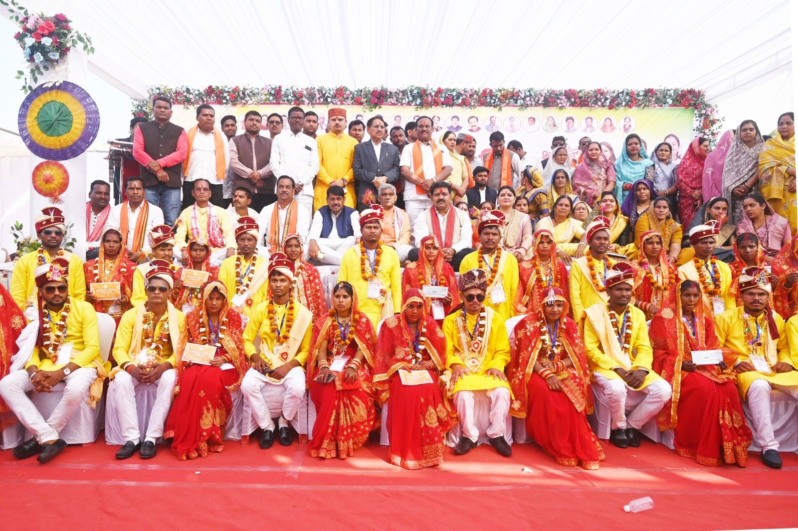 मुख्यमंत्री कन्या विवाह में उपमुख्यमंत्री  विजय शर्मा ने घराती बन बारात परघाकर किया सभी का स्वागत