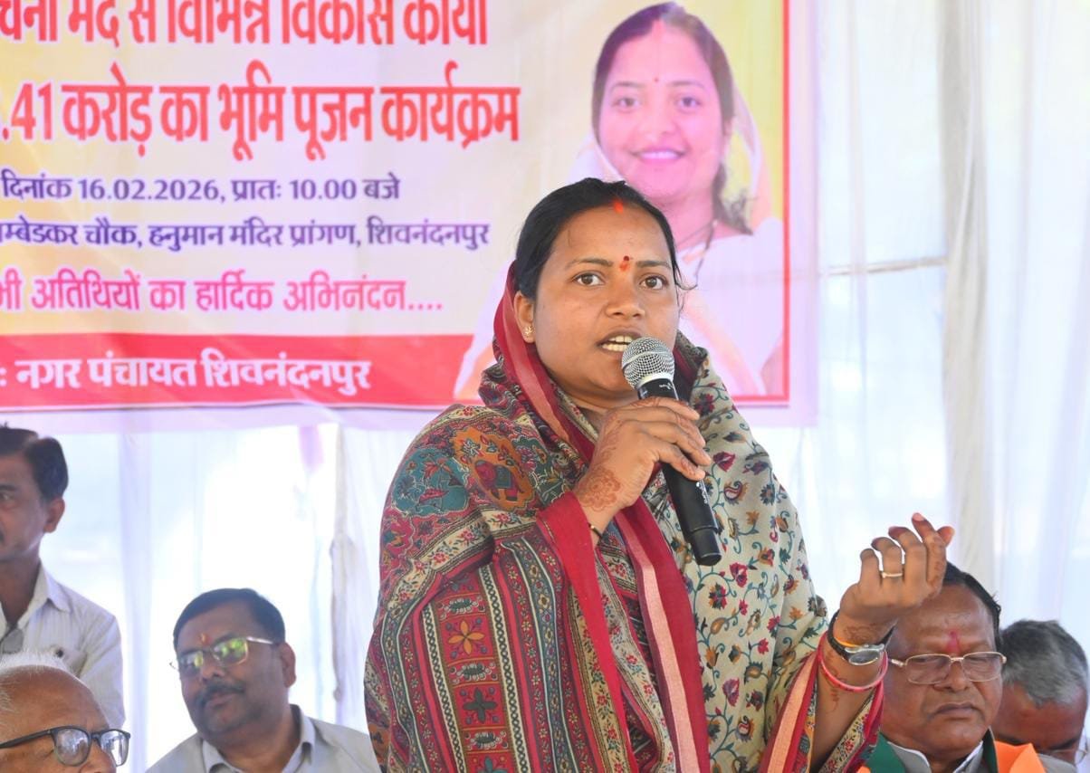 मंत्री लक्ष्मी राजवाड़े ने 18.38 करोड़ रुपए के विकास कार्यों का किया भूमिपूजन