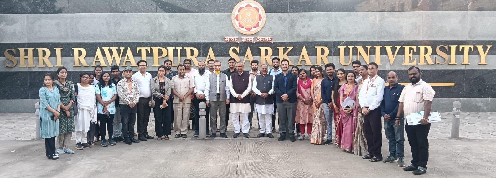 योग से सशक्त होगा युवा वर्ग, शिक्षा के साथ स्वास्थ्य भी आवश्यक : रूपनारायण सिन्हा