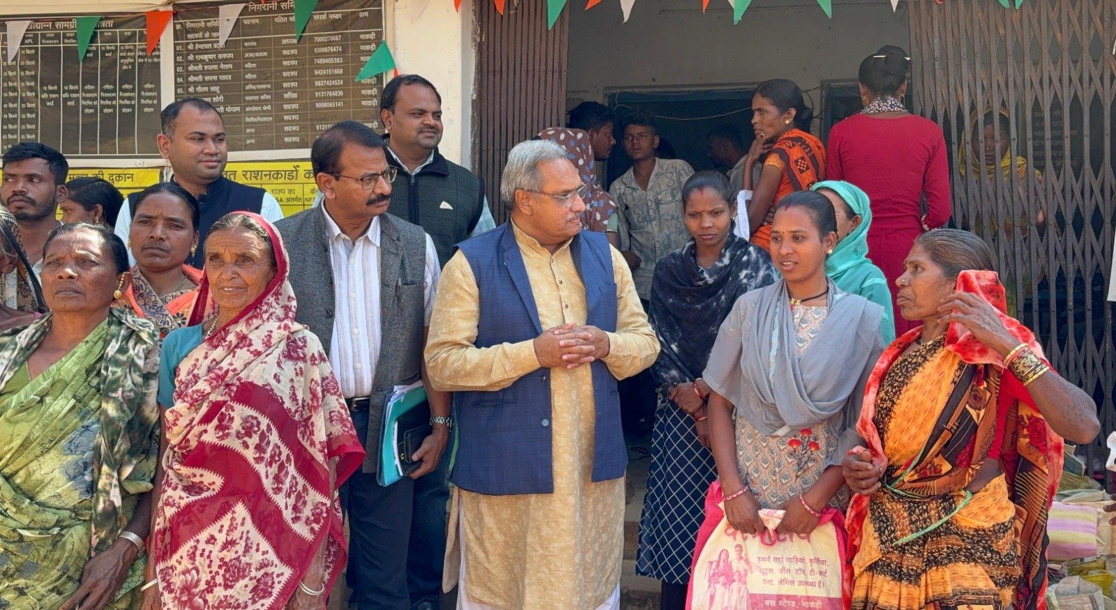 छत्तीसगढ राज्य खाद्य आयोग के अध्यक्ष संदीप शर्मा ने ली अधिकारियों की बैठक