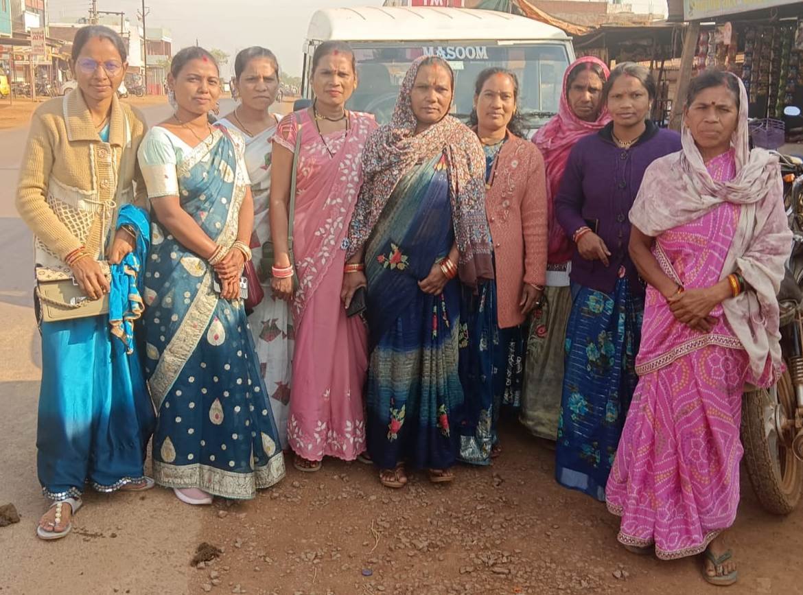 भर्रीटोला, मानपुर में इंटीग्रेटेड फार्मिंग क्लस्टर क्षेत्र का भ्रमण