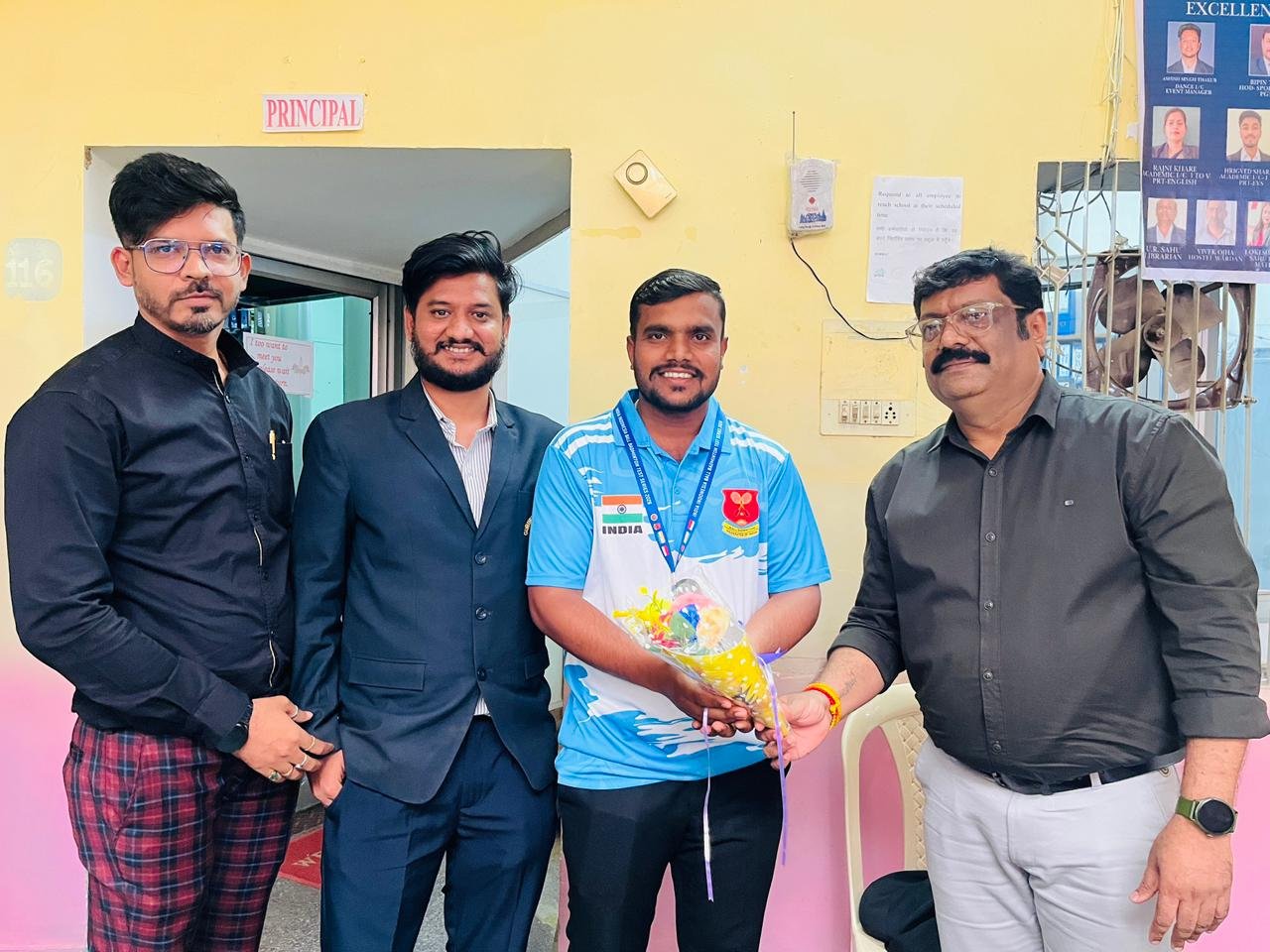 इंडोनेशिया- इंडिया बॉल बैडमिंटन टेस्ट सीरीज का हिस्सा रहे गुरुकुल के क्रीड़ा शिक्षक रामू सिंह ठाकुर