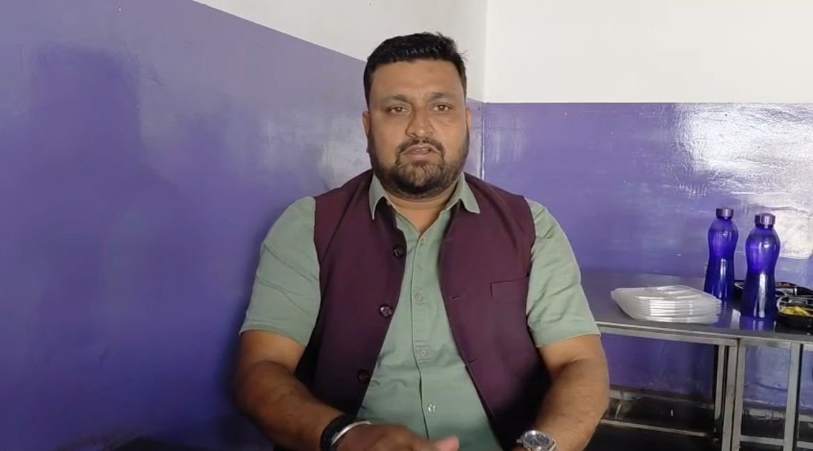 केंद्रीय बजट सभी वर्गों को ध्यान में रखकर किया गया तैयार – अमित मिश्रा बजट में गंभीर बीमारी सहित 17 प्रकार की आवश्यक दवाइयों पर कर में दिया गया छूट