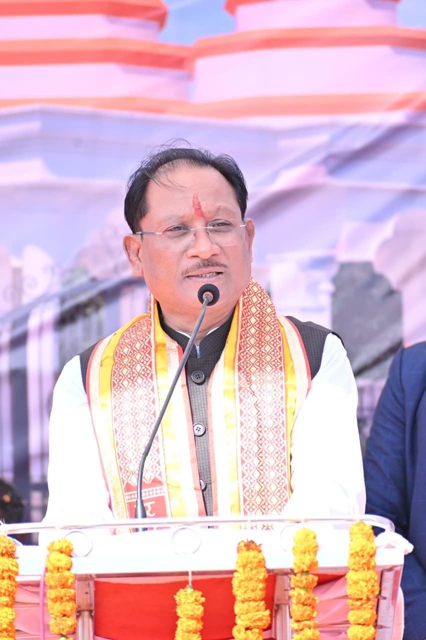 मुख्यमंत्री सिरीमकेला नील कंठेश्वर महादेव मंदिर के प्राण प्रतिष्ठा समारोह में शामिल हुए