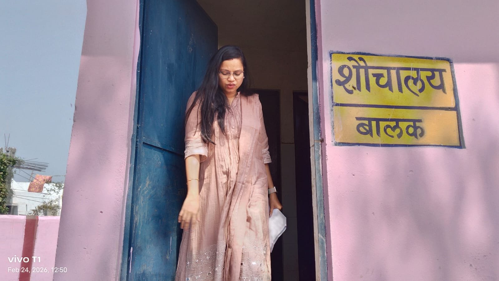 आरंग एसडीएम अभिलाषा पैंकरा ने 10वीं बोर्ड परीक्षा केंद्र का किया निरीक्षण