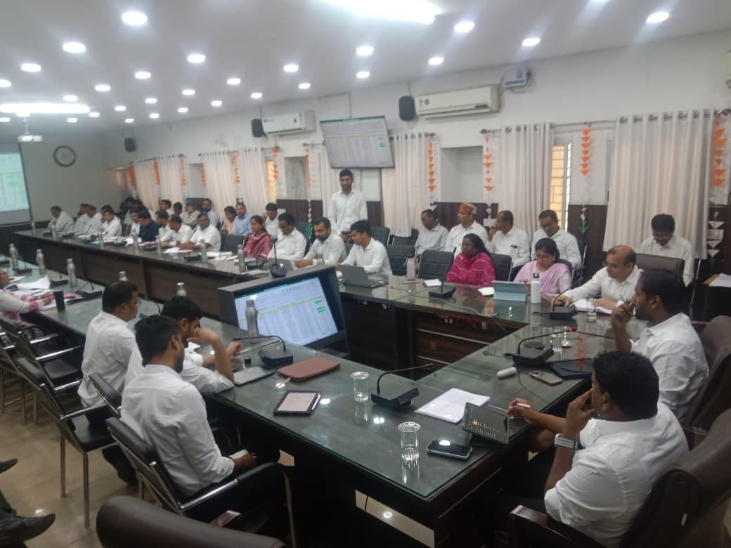 समय-सीमा बैठक में विभागीय कार्यों की समीक्षा