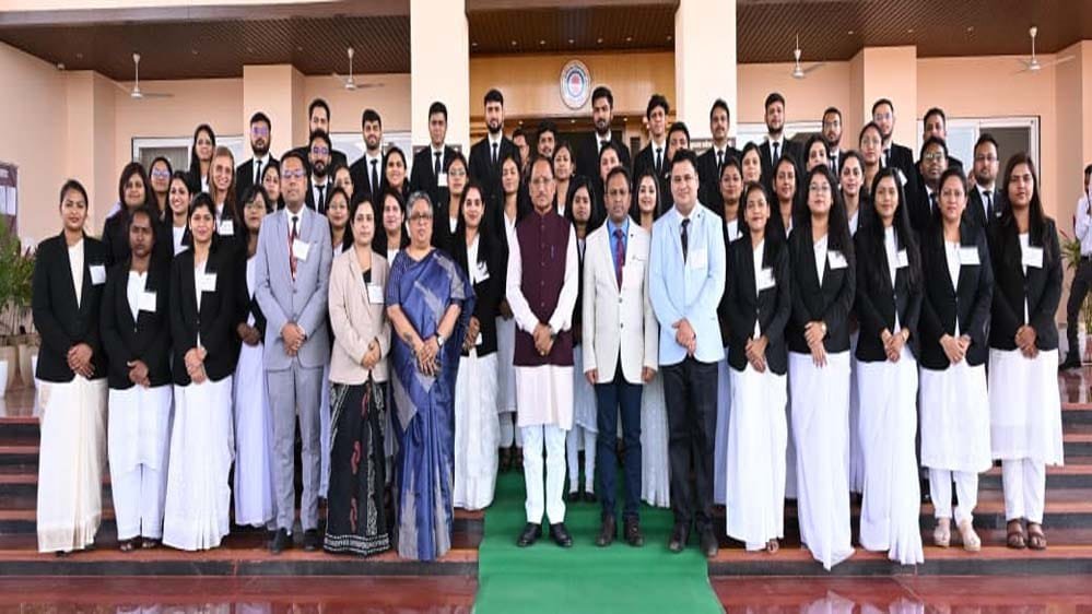 प्रशिक्षु न्यायाधीश लोकतंत्र के तीसरे स्तंभ के रूप में निभाएंगे महत्वपूर्ण भूमिका : मुख्यमंत्री साय