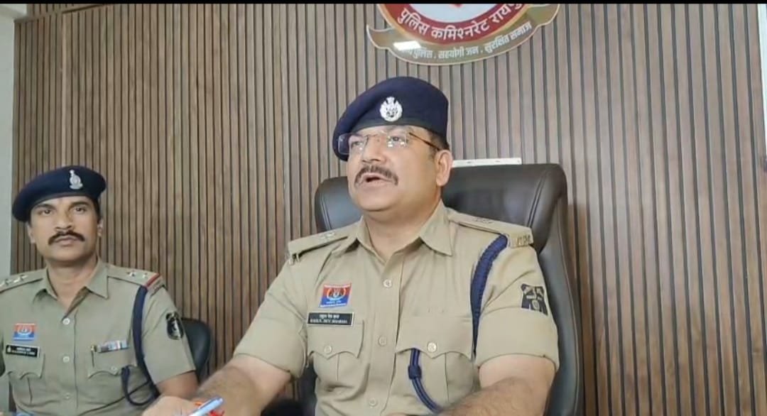 चोरी की 02 वारदातों को को अंजाम देने वाले महिला सहित 02 आरोपी गिरफ्तार