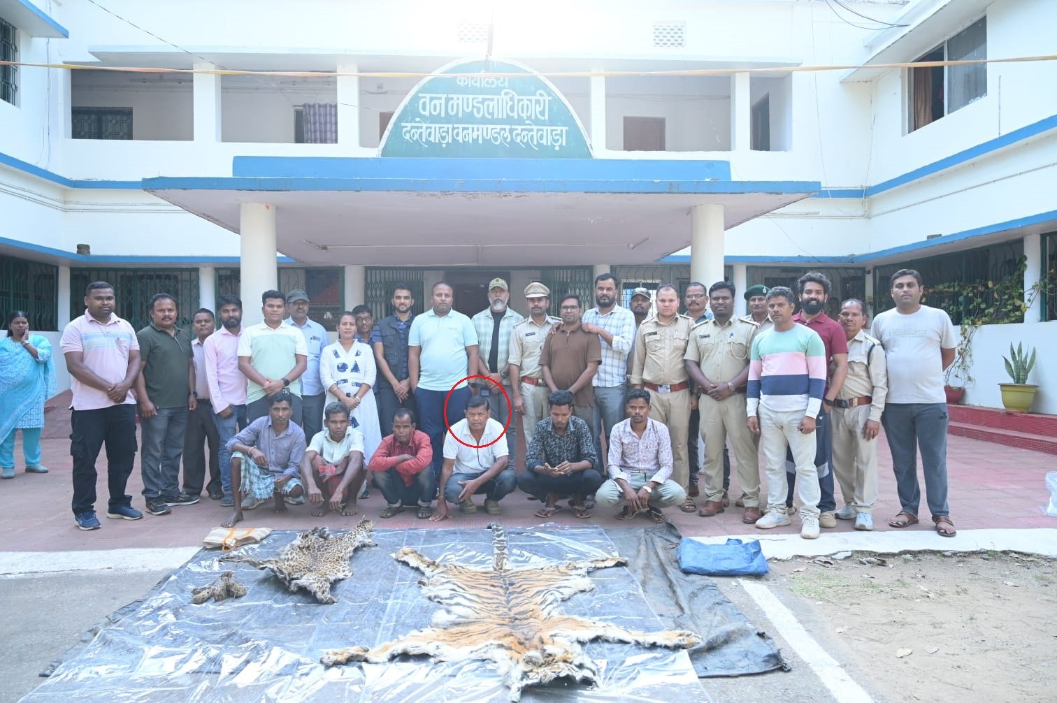 बाघ और तेंदुए के शिकार में शामिल डिप्टी रेंजर सहित 9 आरोपी गिरफ्तार