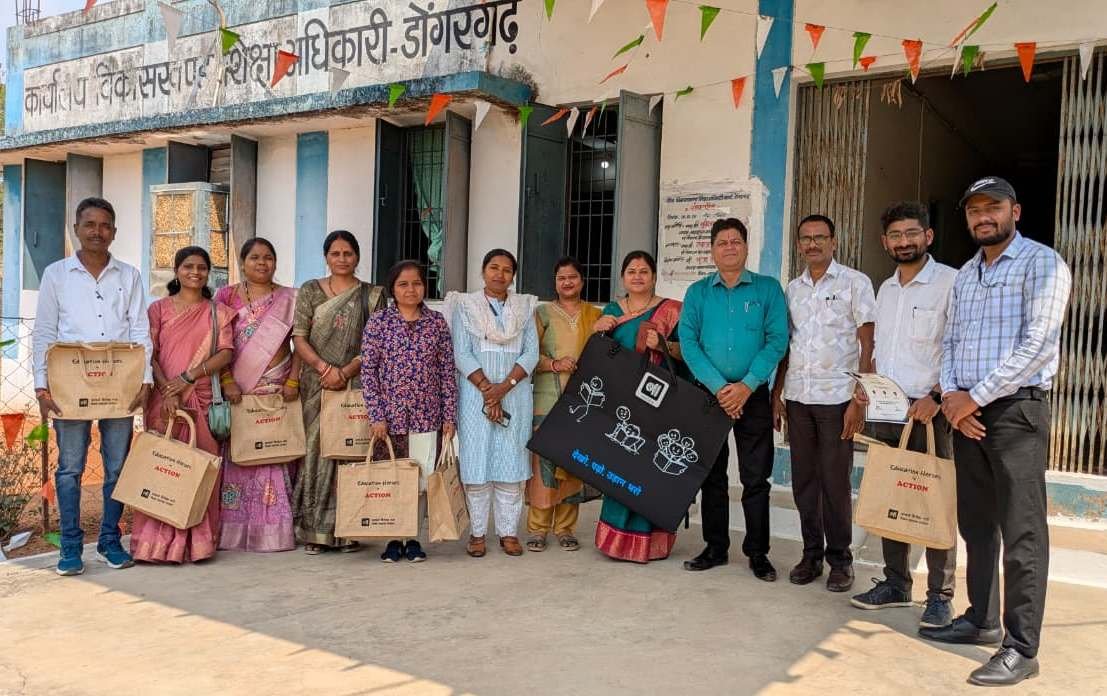 विनोबा कार्यक्रम अंतर्गत उत्कृष्ट प्रदर्शन के लिए शिक्षकों को किया गया सम्मानित