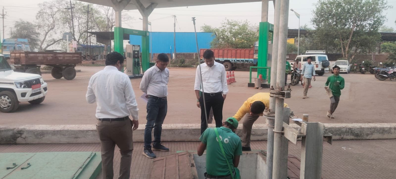 धमतरी में आवश्यक वस्तुओं की आपूर्ति पर सख्ती: कलेक्टर के निर्देश पर सघन जांच अभियान जारी