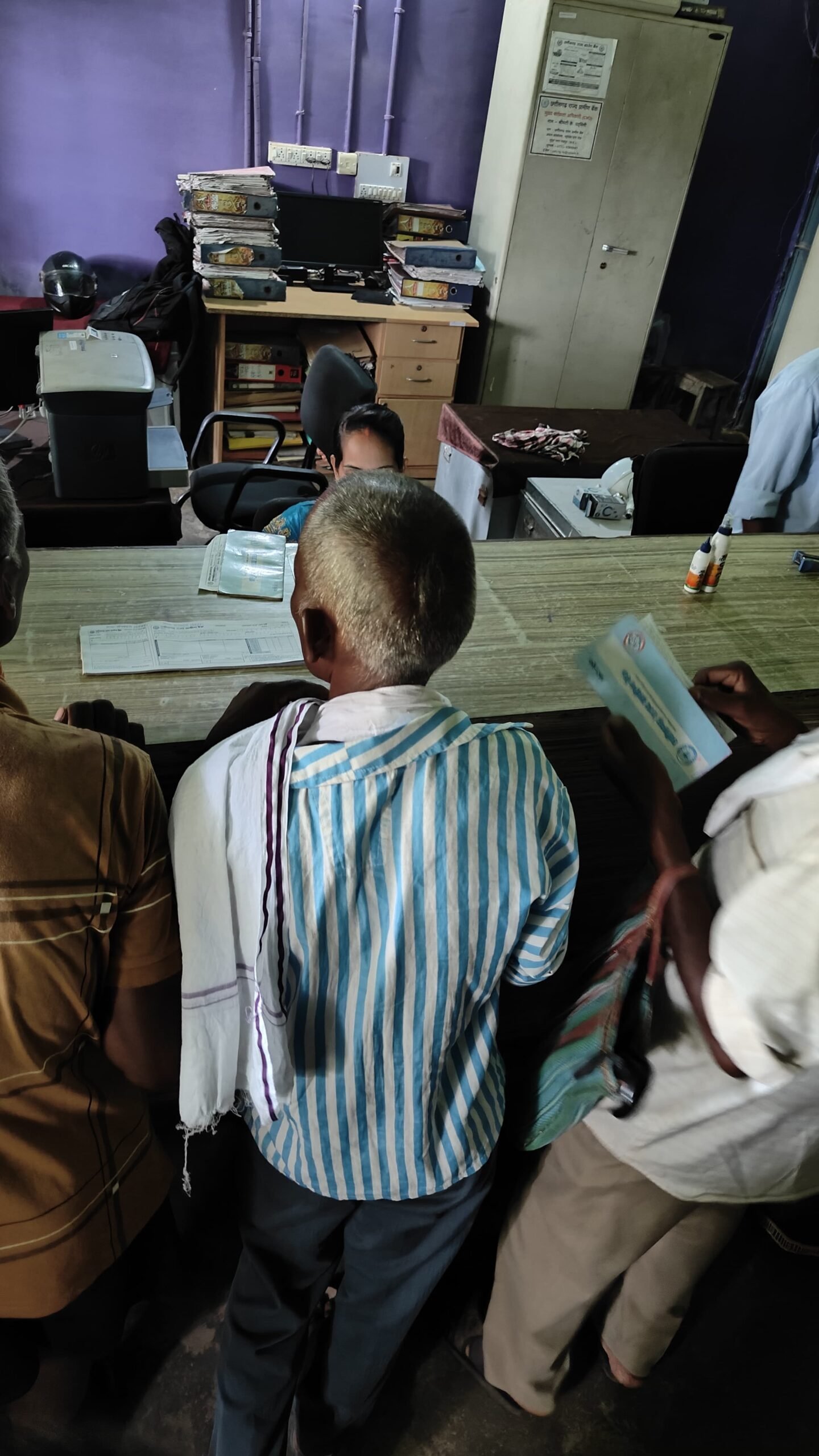 राष्ट्रीय ग्रामीण आजीविका मिशन बिहान योजना से बेबी गुप्ता के जीवन में आया साकारात्मक परिवर्तन समूह से जुड़कर बेबी गुप्ता आर्थिक रूप से हुई मजबूत बैंकिंग ट्रांजेक्शन कार्य से प्रतिमाह कमा रही 11 हजार रुपए