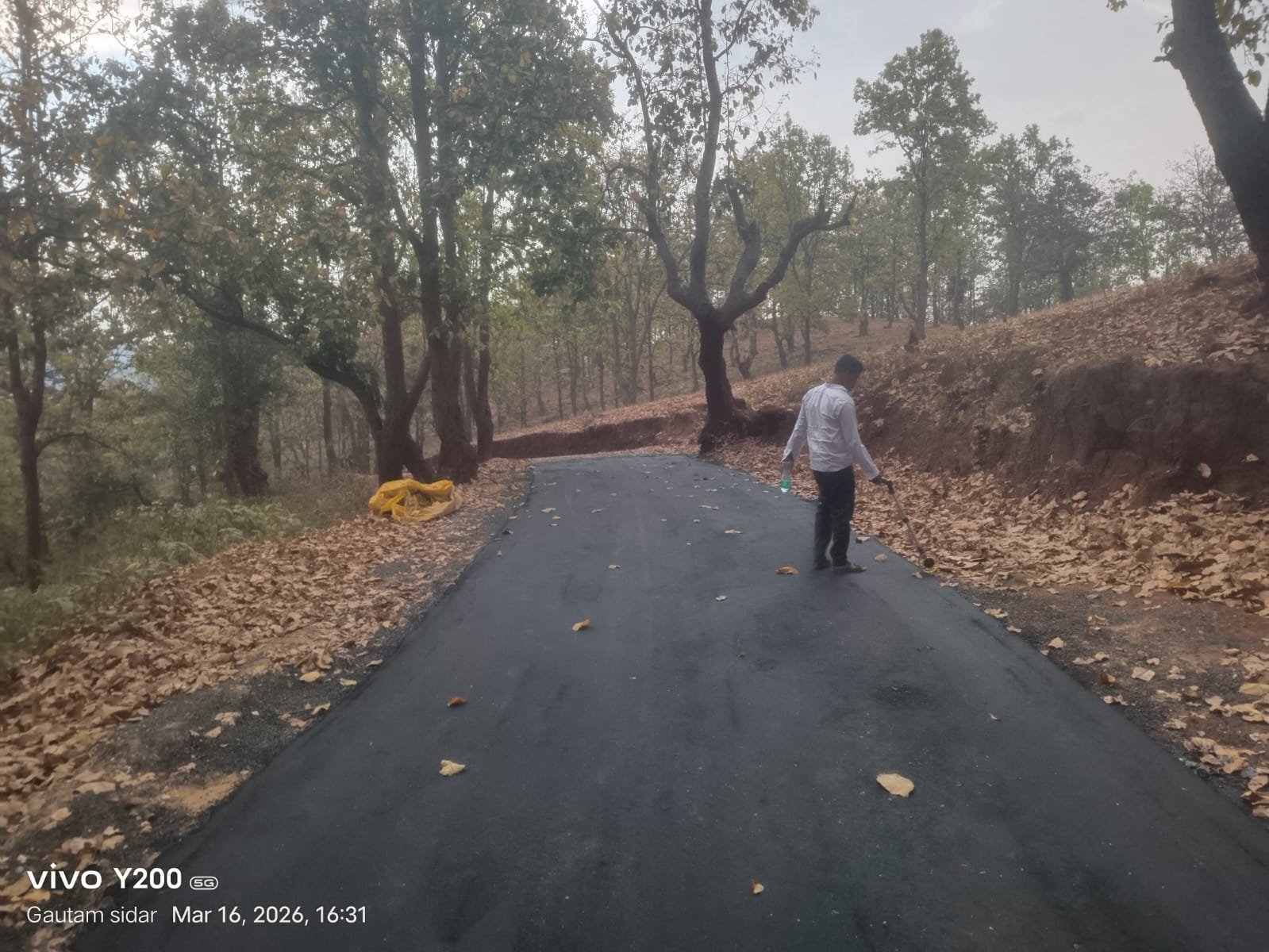 बैगापारा सड़क निर्माण कार्य संतोषप्रद, क्षतिग्रस्त हिस्सों का सुधार कर बीटी कार्य पूर्ण शिकायत पर त्वरित कार्रवाई, निरीक्षण में सड़क की स्थिति बेहतर पाई गई