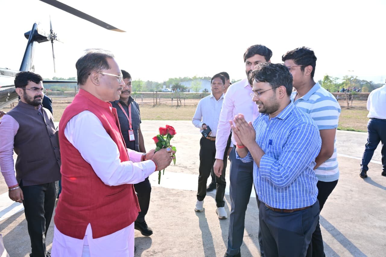 मुख्यमंत्री श्री साय का बगिया आगमन पर हुआ आत्मीय स्वागत