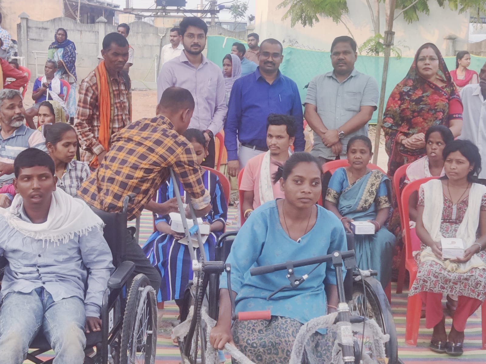 दुलदुला में दिव्यांगजन प्रमाणीकरण एवं यूडीआईडी शिविर आयोजित 130 दिव्यांगजनों का पंजीयन, 20 हितग्राहियों को सहायक उपकरण वितरित