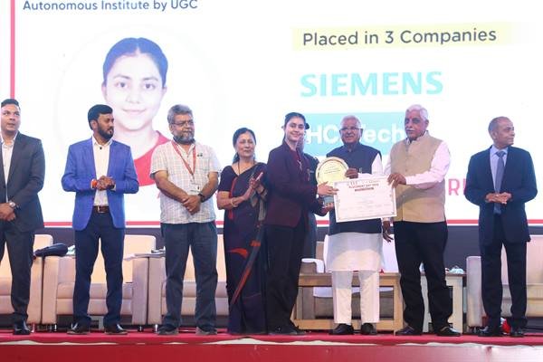 उपलब्धियों के उत्सव से शुरू होती भविष्य की बड़ी जिम्मेदारियाँ : राज्यपाल पटेल