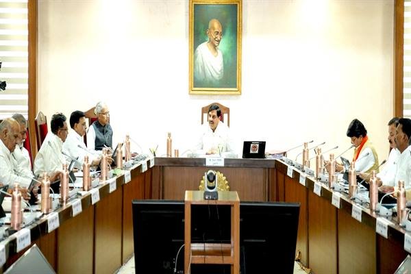 लोक निर्माण विभाग अंतर्गत विकास कार्यों के लिए 4,525 करोड़ रूपये की स्वीकृति