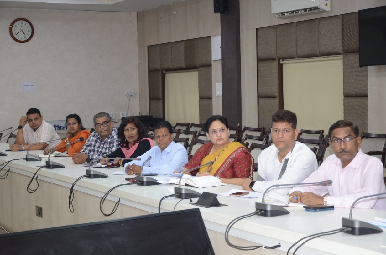 खेलो इंडिया ट्राइबल गेम्स: जिला प्रशासन ने बैठक में तैयारियों की समीक्षा की