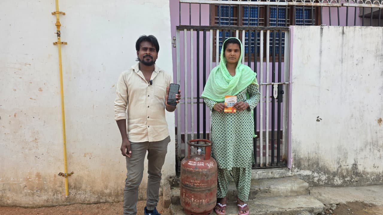 घरेलू गैस सिलेंडर की अभाव की अफवाहों पर न दें ध्यान, घर बैठे कराएं बुकिंग-जिला प्रशासन