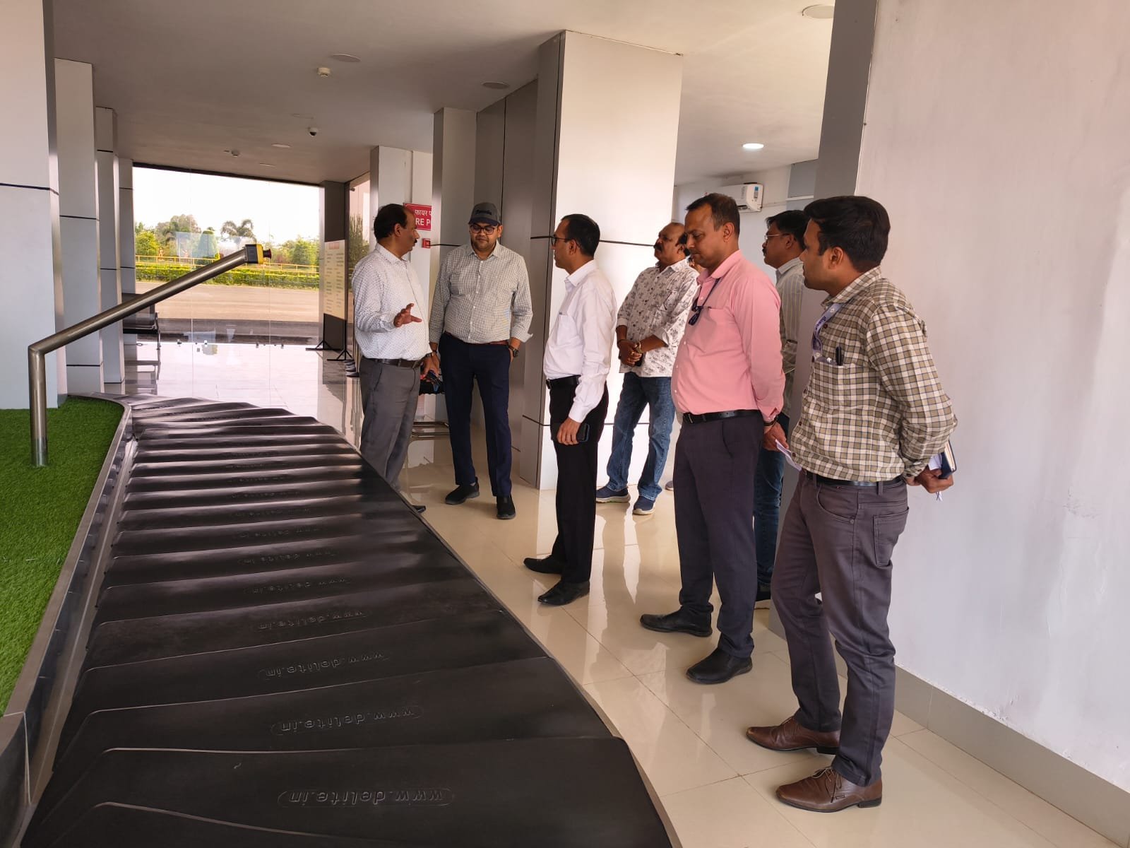 कलेक्टर ने मां महामाया एयरपोर्ट का किया निरीक्षण दिए आवश्यक दिशा-निर्देश 30 मार्च से शुरू होगी दिल्ली और कोलकाता के लिए सीधी विमान सेवा