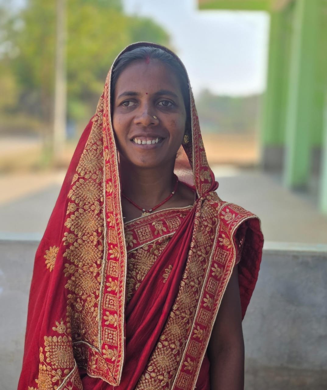 हौसले और मेहनत ने बदली पुहपुटरा की पूजा की तकदीर, ईंट भट्टा के व्यवसाय ने बनाया ’लखपति दीदी’ बिहान से जुड़कर अन्य महिलाओं को भी स्वरोजगार के लिए करतीं हैं प्रेरित