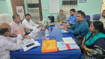 महासमुंद शिक्षा विभाग द्वारा की गई सुशासन तिहार 2026 की तैयारियों एवं विभागीय योजनाओं की समीक्षा 