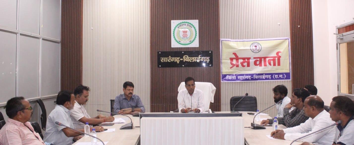 ज्ञान भारतम् अभियान से सहेजी जाएगी पांडुलिपि – कलेक्टर डॉ संजय कन्नौजे