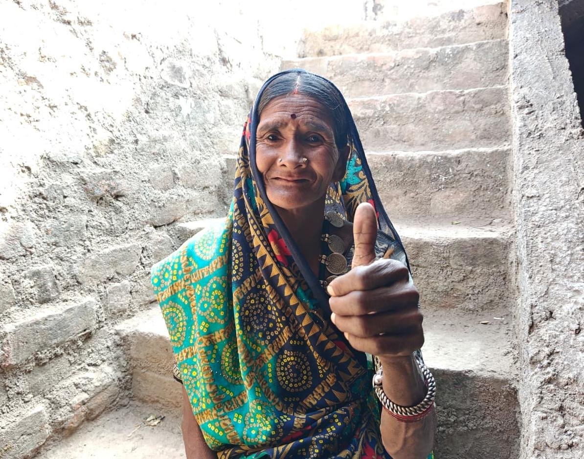 महतारी वंदन योजना से प्रदेश की महिलाओं को मिल रहा आर्थिक संबल