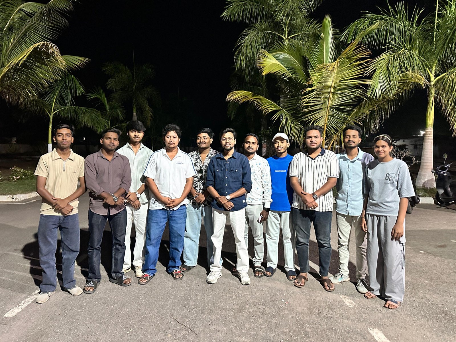 धमतरी में सोशल मीडिया क्रिएटरों को मिला मार्गदर्शन: मनोज डे ने साझा किए सफलता के सूत्र