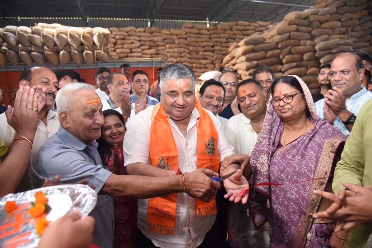 पर्यटन एवं संस्कृति मंत्री  राजेश अग्रवाल ने दिलाई जनगणना शपथ