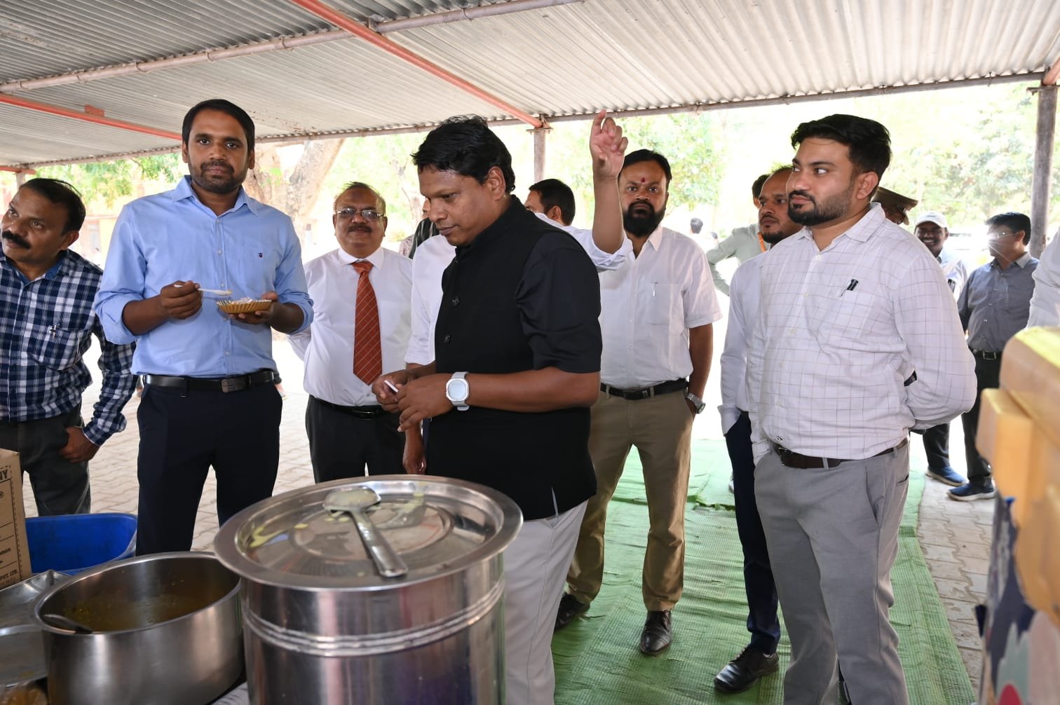 पीजी कॉलेज में युवा फेस्ट के पहले दिन उमड़ा उत्साह, फूड स्टॉल्स बने आकर्षण का केंद्र