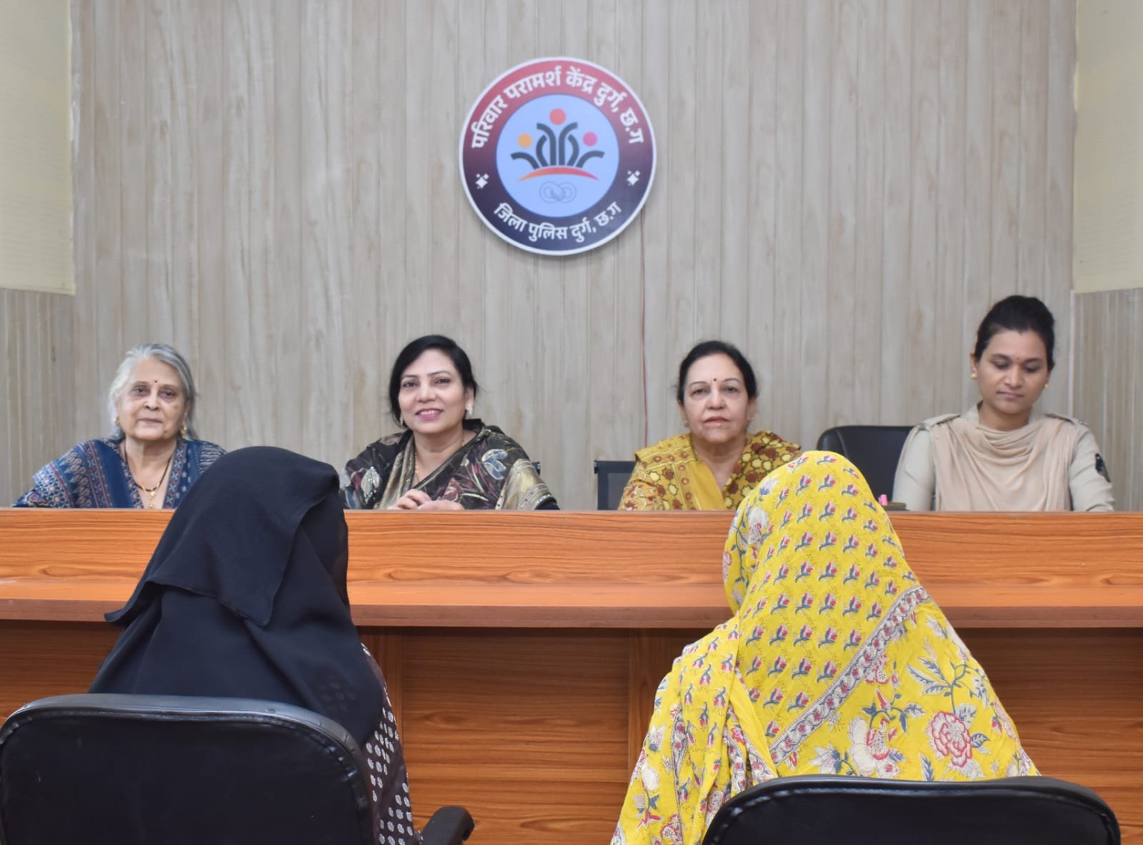 देश में पहली पहल: दुर्ग का जेंडर-बैलेंस्ड सिस्टम बना रोल मॉडल  टूटते परिवारों को जोड़ने की नई पहल