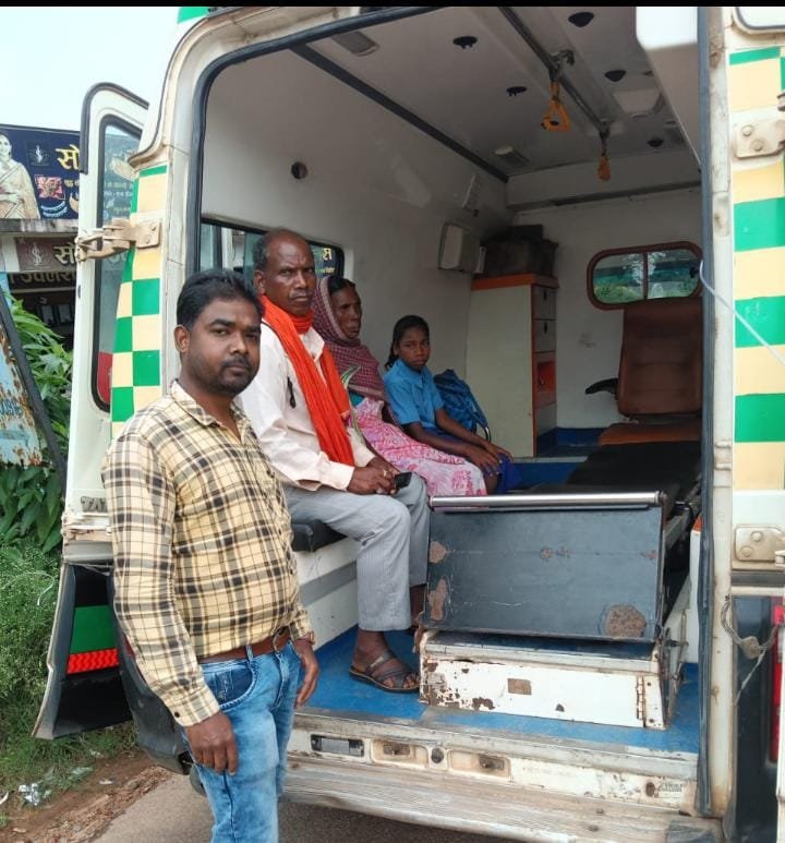 राह-वीर योजनाः  सड़क हादसों में जान बचाने वालों को मिलेगा 25 हजार इनाम गोल्डन ऑवर में मदद करने वाले नागरिकों को केंद्र सरकार देगी नकद पुरस्कार और प्रशंसा पत्र