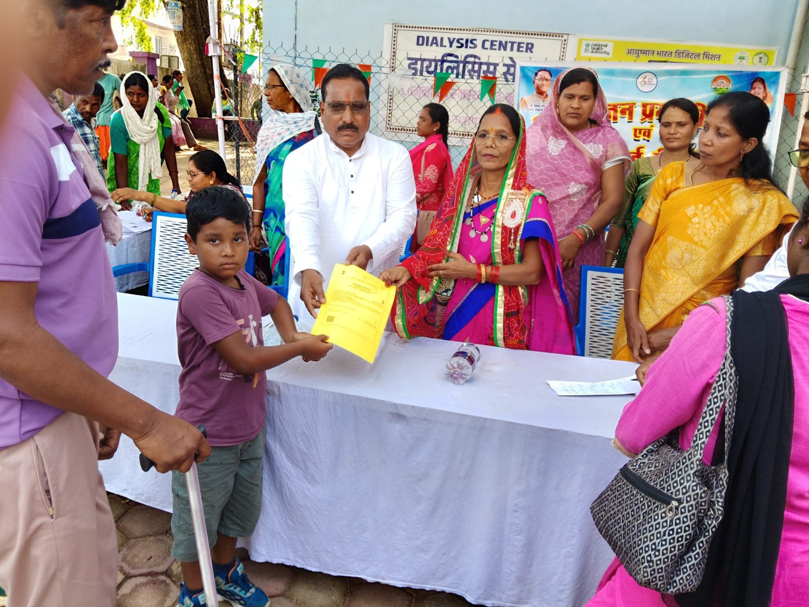 दिव्यांगजन प्रमाणीकरण तथा यूडीआईडी शिविर का हुआ आयोजन 75 दिव्यांग लोगों को मिला शिविर का लाभ