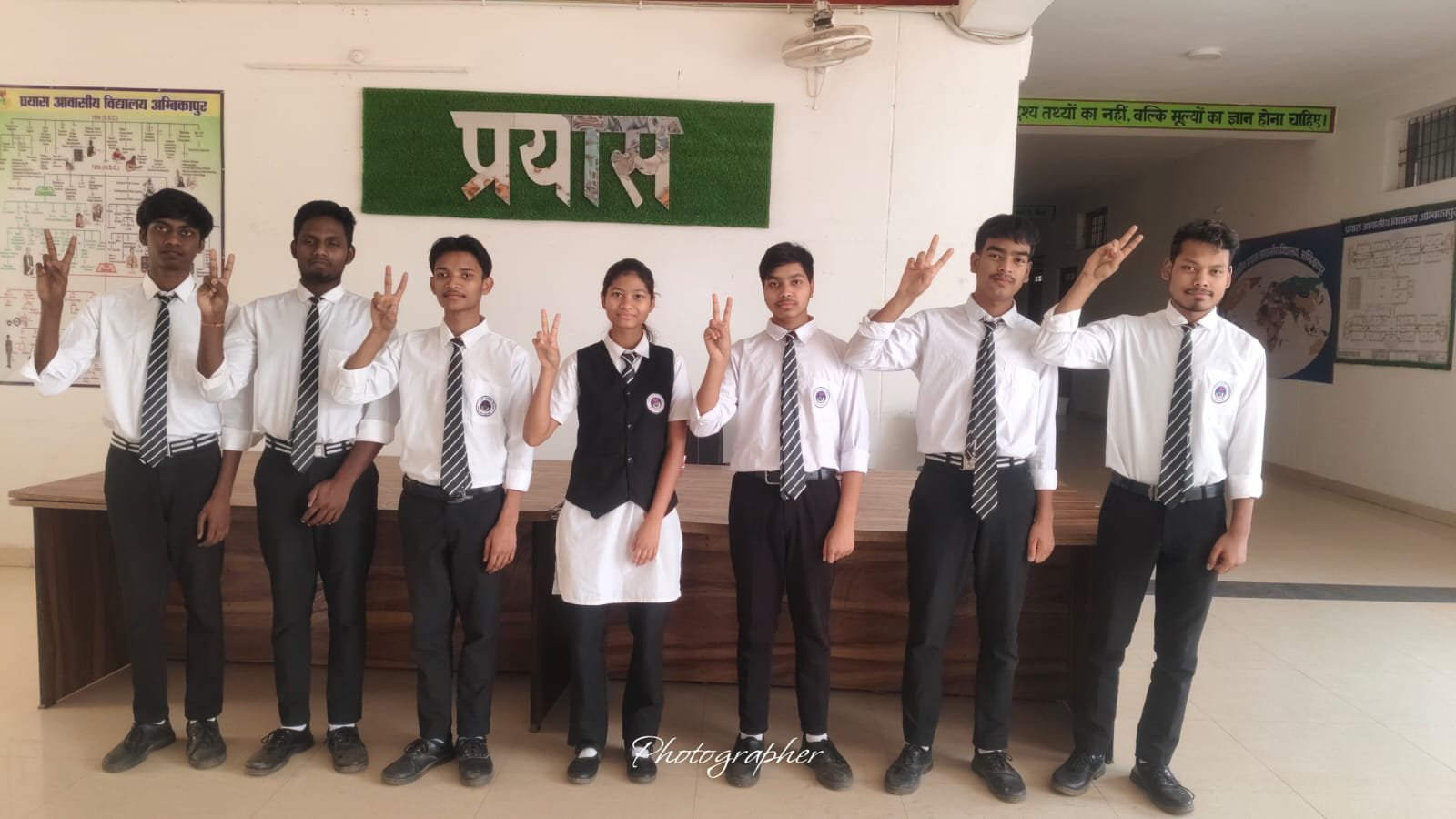 सत्र 2025-26 में जेईई (मेन्स) परीक्षा में प्रयास आवासीय विद्यालय अम्बिकापुर के 09 विद्यार्थी चयनित