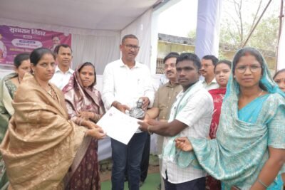 गिधौरी में सुशासन तिहार का सफल आयोजन, हितग्राही हुए लाभान्वित  43 आवेदनों का हुआ त्वरित निराकरण