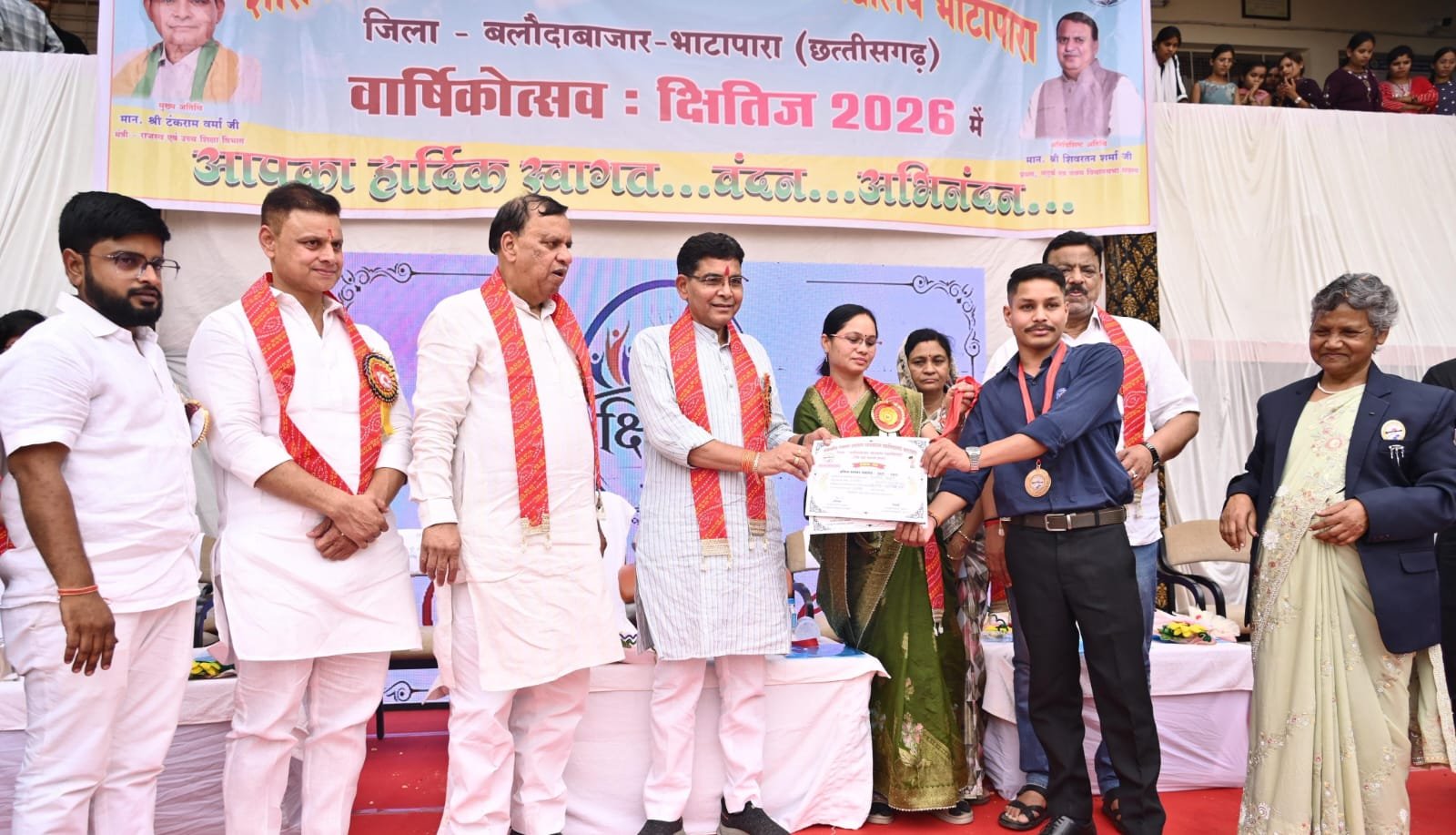 अनुशासन और कड़ी मेहनत ही सफलता का मूलमंत्र- राजस्व मंत्री टंकराम वर्मा