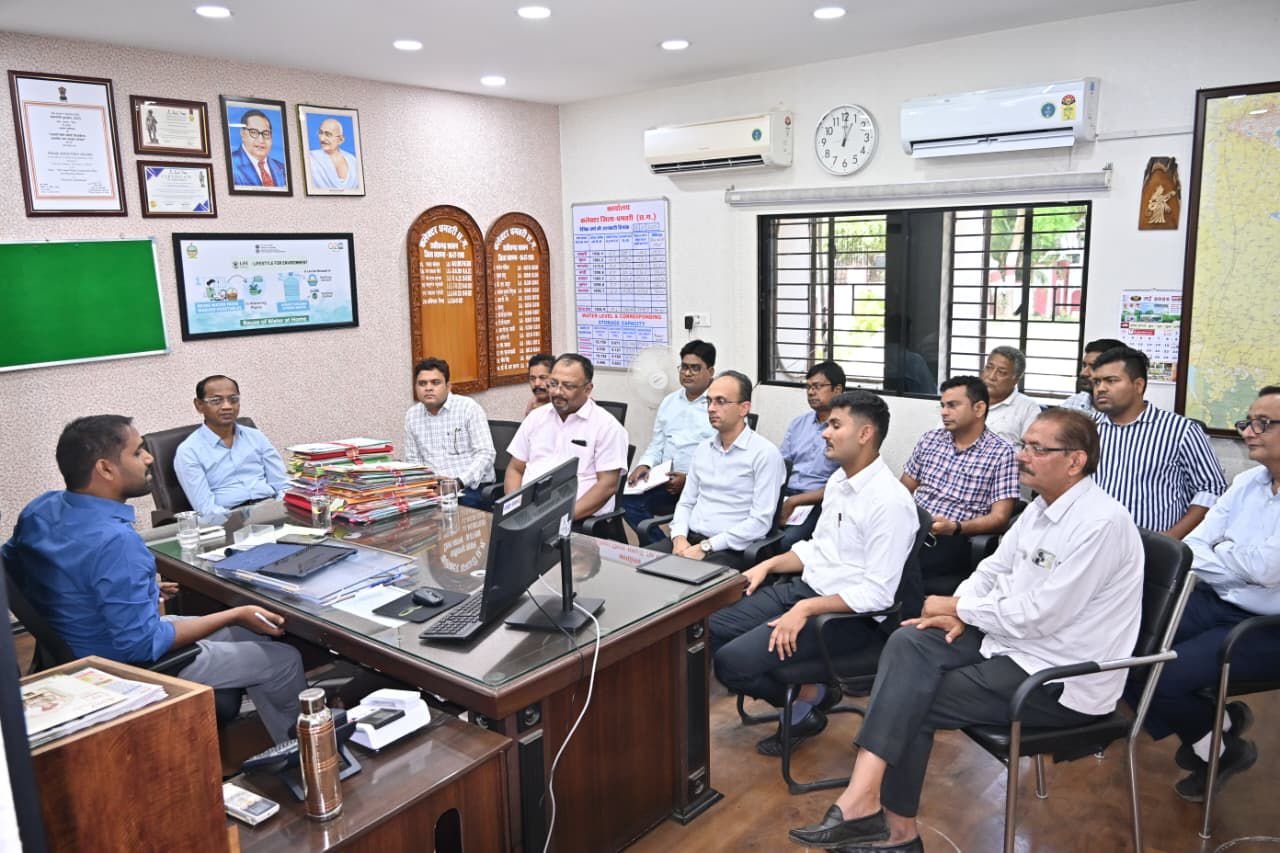 धमतरी में 150 करोड़ के कंप्रेस्ड बायो गैस संयंत्र स्थापना पर मंथन