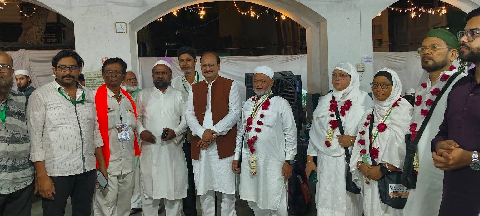 राज्य के 292 हजयात्री नागपुर से मदीना शरीफ के लिए हुए रवाना