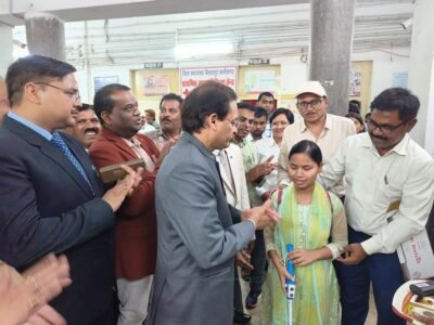 दिव्यांगजनों के सशक्तिकरण की दिशा में संवेदनशील पहल’ ’जिला एवं सत्र न्यायालय बिलासपुर में सहायक उपकरण वितरण कार्यक्रम आयोजित’